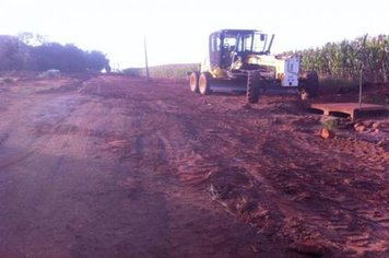 Foto - Melhorias na Estrada com saída para o Taquaral