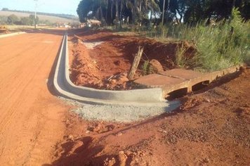 Foto - Melhorias na Estrada com saída para o Taquaral