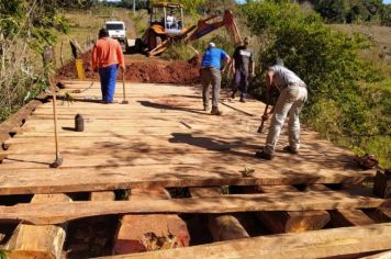 Mais uma ponte sendo terminada 