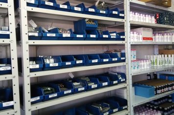 Secretaria da Saúde dá assistência à população oferecendo medicamentos além da grade obrigatória