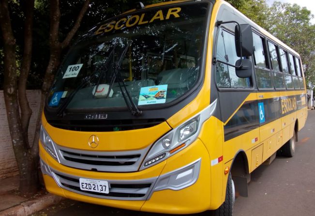 Mais um ônibus integra frota municipal